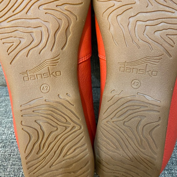 Dansko Larisa Flat Loafer Leather Poppy Red Women Size 42 - Picture 9 of 10